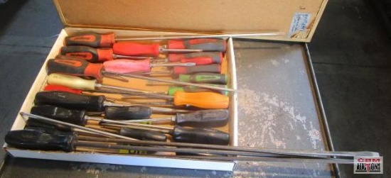 Lot Of Snap-On Screwdrivers