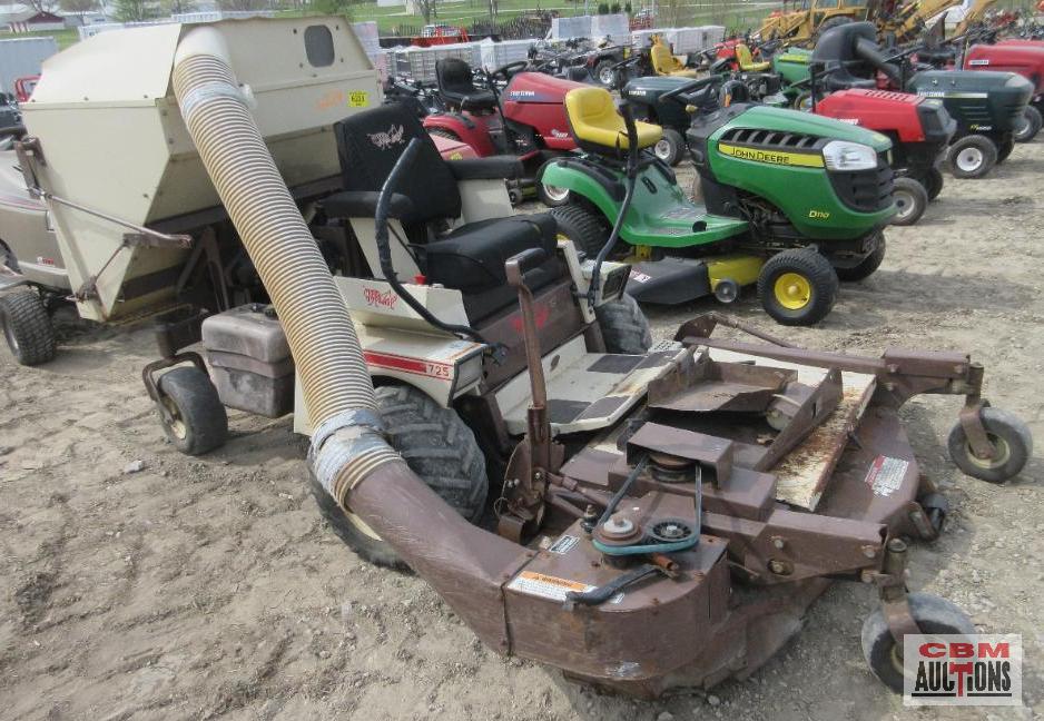 Grasshopper 725 online kubota gas