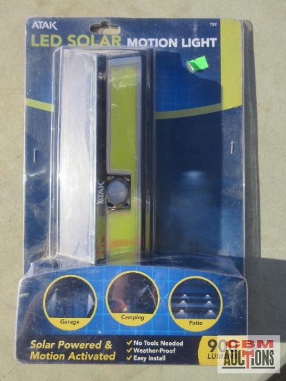 ATAK 702 Led Solar Motion Light 900 Lumens *CLT