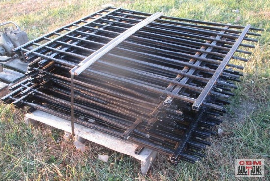 Montage Panel Fence