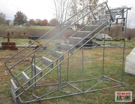 10' Rolling Stair Case