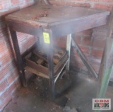 Corner Table & Misc. Contents - Buyer Loads...