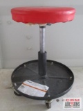 Pro-Lift Adjustable Rolling Stool *C