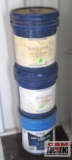 Partial Buckets Of Concrete Cure And Seal *A