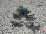 4-+/- Duck Decoys, Green Bag *B6