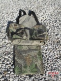 Camo Hunting Vest w/ Seat *D5