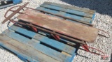 Vintage Iron Runner Snow Sled *B