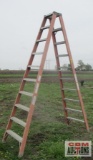 Louisville FM1010 10' Orange Ladder