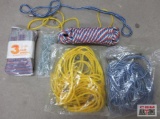 Bag of Yellow & Blue/White PolypropyleneAnimal Leashes Red/White/Blue Polypropylene Rope Tie Off