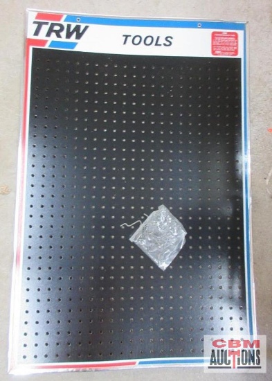 TRW Tools 2' x 3' Pegboard Display w/ Pegs