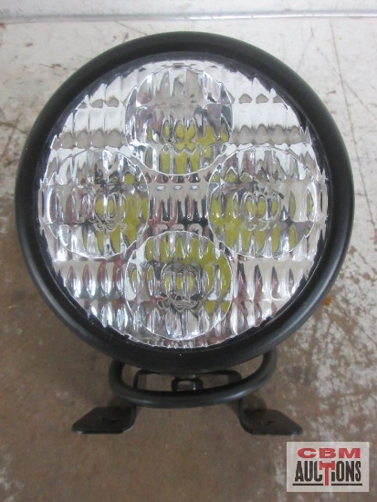 Jammy 14410-F SOL Series Four. 40-Watt LED Light