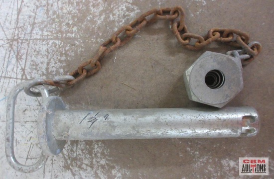 1-1/4" x 8" Hitch Pin w/ Lock Nut & Chain