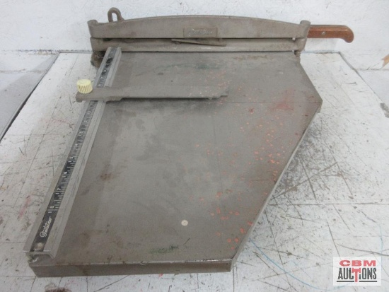 Gestetner Heavy Duty Paper Cutter