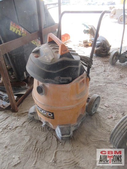 Rigid 16 Gallon Shop Vacuum *2