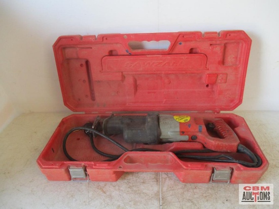 Milwaukee Electric Sawsall With Case(Unknown) *1