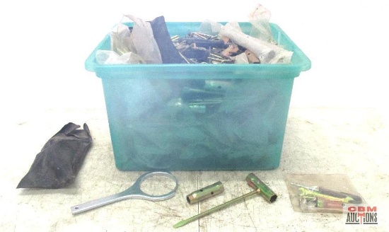 Small Engine Tool Kits & Wrenches *3