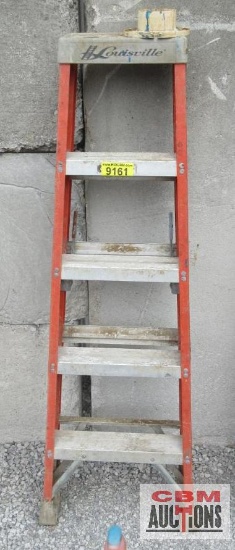 Fiberglass Step Ladder *2