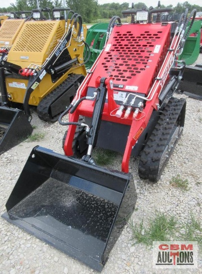 AGT YSRT14 Compact Mini Track Skid Steer, 15HP Gas Engine, Hydrostatic, 32" Smooth Bucket With Quick