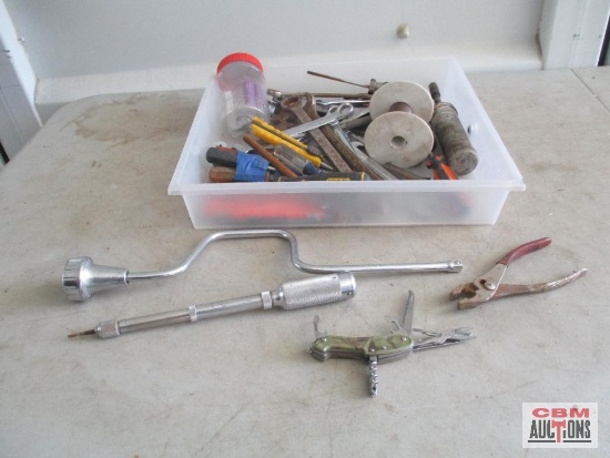 Assorted Tote Of Hand Tools Some Are Craftsman *B11