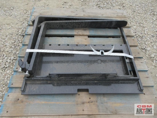 Future Mini Skid Steer 29" Pallet Forks S# NO *5