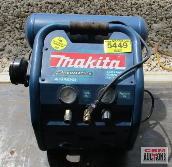 Makita MAC2400 Twin Tank Air Compressor (Runs) *E4