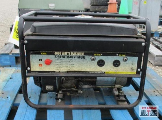 Black 6.5 Hp Gas Generator 4000 Watt (Unknown) *7