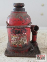 Norco 20-Ton Hydraulic Bottle Jack *A6