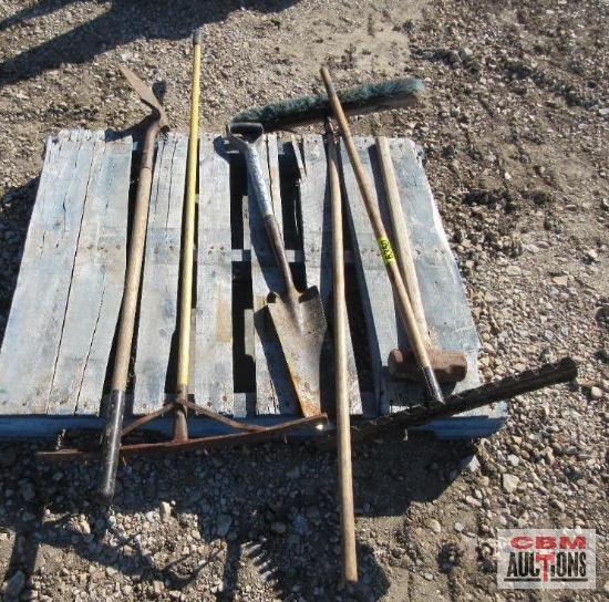 Lot Of Hand Tools *6