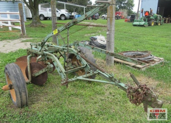 John Deere 2-14 Pull Type Moldboard Plow