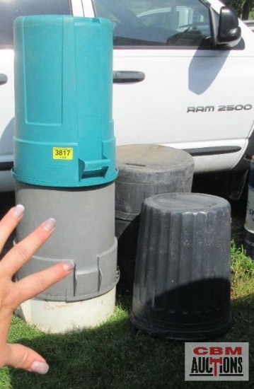 5- Plastic Trash Cans