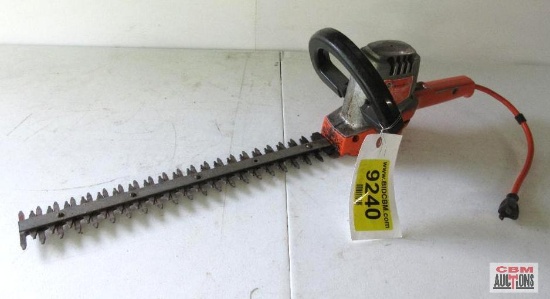 Black and Decker 16" Hedge Trimmer, Works