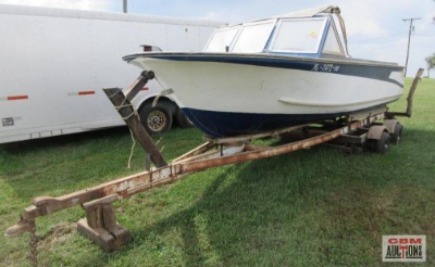 Vintage 18' Fiberglass Boat Hull With Tandem Axle Trailer Been Sitting In Building For Years