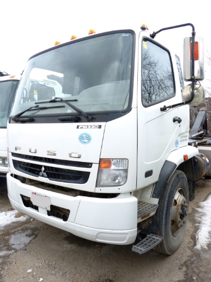 2010 Mitsubishi Fuso Model FM 330 Cab Over Hook  Truck, Automatic Transmission