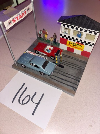American Muscle Diorama- Burn Out City Dragway- Porclin