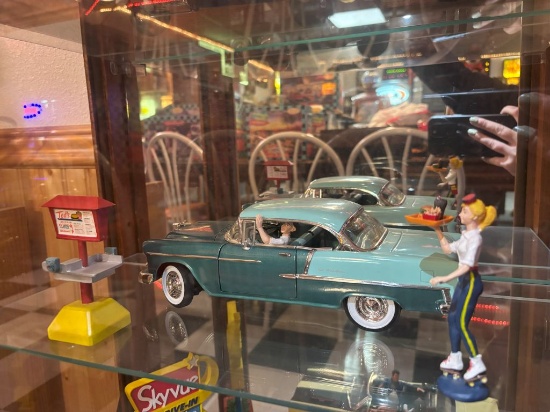 American Muscle Diorama- Teds car- porclin figurines