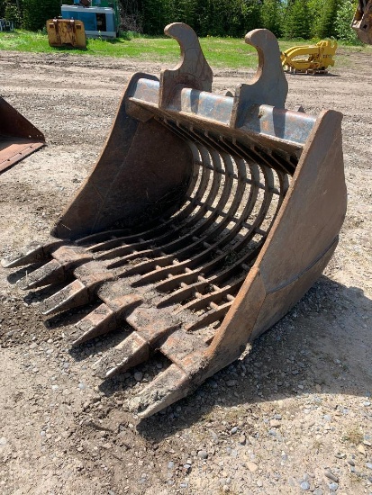 57" Screening Excavator Bucket