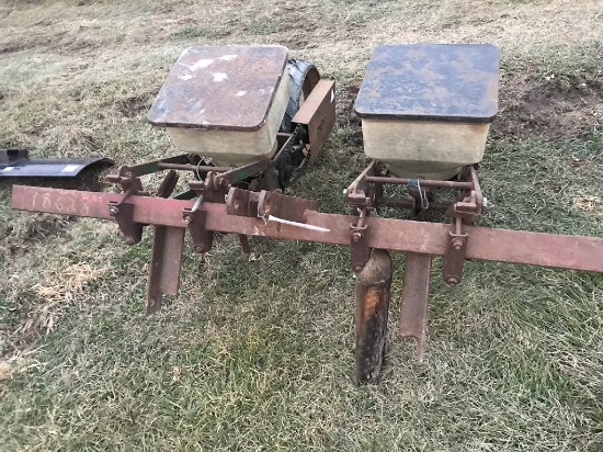 2-Row Corn Planter (3-Point)