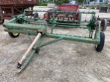 John Deere 910 Tedder