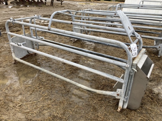 Farrowing Crate