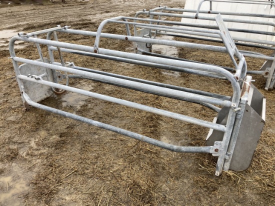 Farrowing Crate