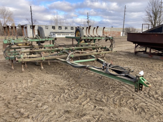 John Deere 480 Hay Bine