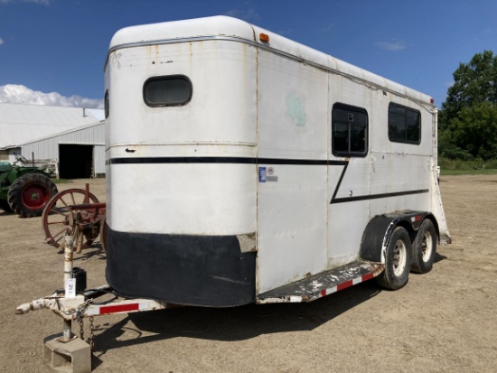 2-Horse Straight Load Trailer w/Tack Room
