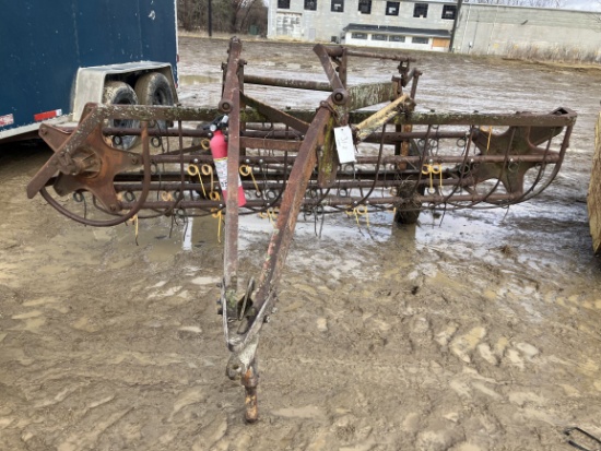 New Hollad 55 5-Bar Hay Rake