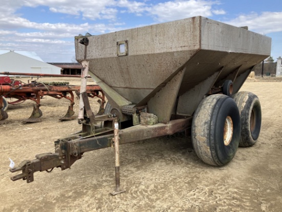 Fertilizer Spreader