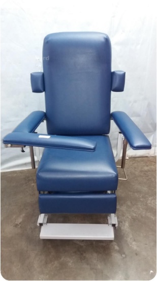 Custom Comfort BA1556  Height Adjustable Reclining Chair