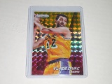 2014-15 PANINI PRIZM BASKETBALL #200 - VLADE DIVAC YELLOW & RED MOSAIC PRIZM SP LOS ANGELES LAKERS