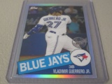 2020 TOPPS CHROME BASEBALL - VLADIMIR GUERRERO JR REFRACTOR 1985 TOPPS VARIATION 35TH ANNIVERSARY