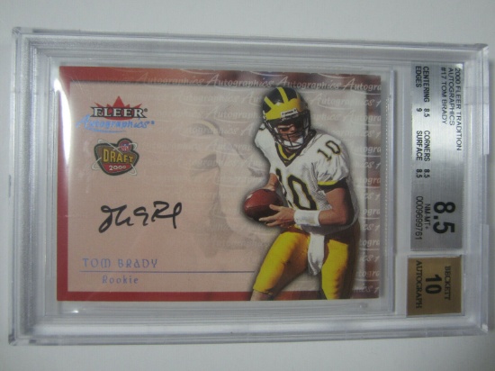 900 ITEMS SPORTS CARDS & SPORTS MEMORABILIA
