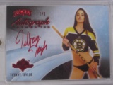 14 BW HOCKEY TIFFANY TAYLOR AUTO #D 1/1