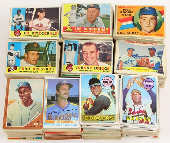VINTAGE SPORTS MEMORABILA AND SPORTS CARDS